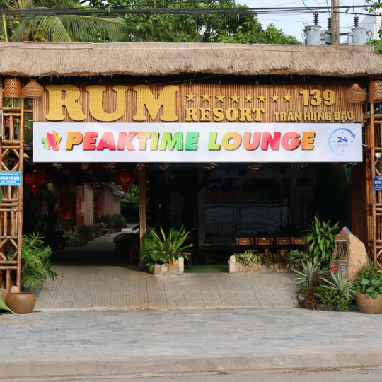 Phu Quoc Morning Tour – Day 1 Arrival Package: Airport Pickup, Resort Drop-off, Free Time