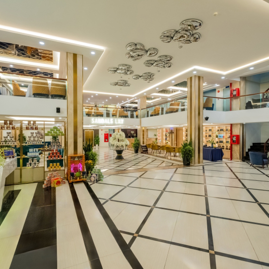 Sandals Lily Hotel Dalat