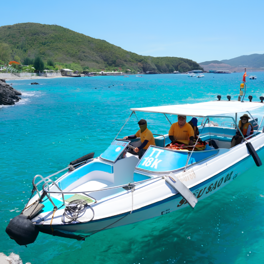 Tour Hopping Nha Trang - Mini Beach & Lặn Snorkeling