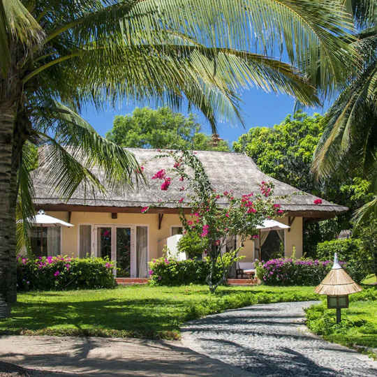 Victoria Phan Thiet Beach Resort & Spa (Mui Ne)