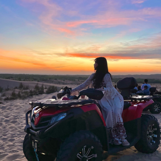 Mui Ne Desert Sunset Tour, Jeep Tour (Nha Trang - Mui Ne)
