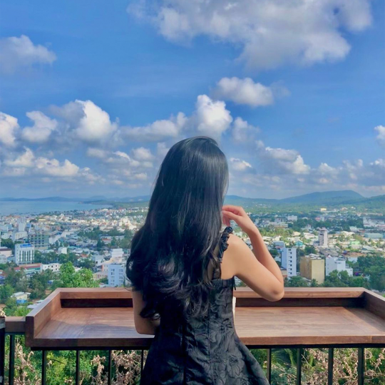 Supercar Check-out Phu Quoc – Private Tour With Luxury Car, Rental Car, Massage – Last-day Package